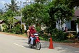 Основной транспорт в Индонезии - мотоцикл. На них ездят вдвоем, втроем и даже иногда вчетвером