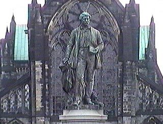 Памятник миссионеру и путешественнику Ливингстону
