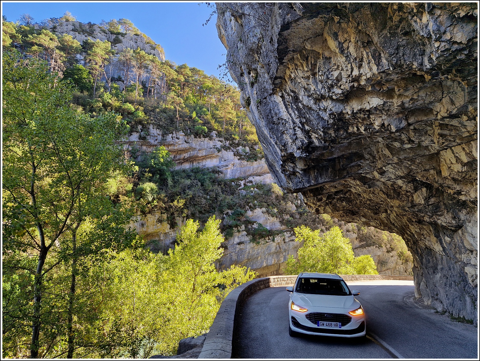 На машине вокруг Франции (2024)