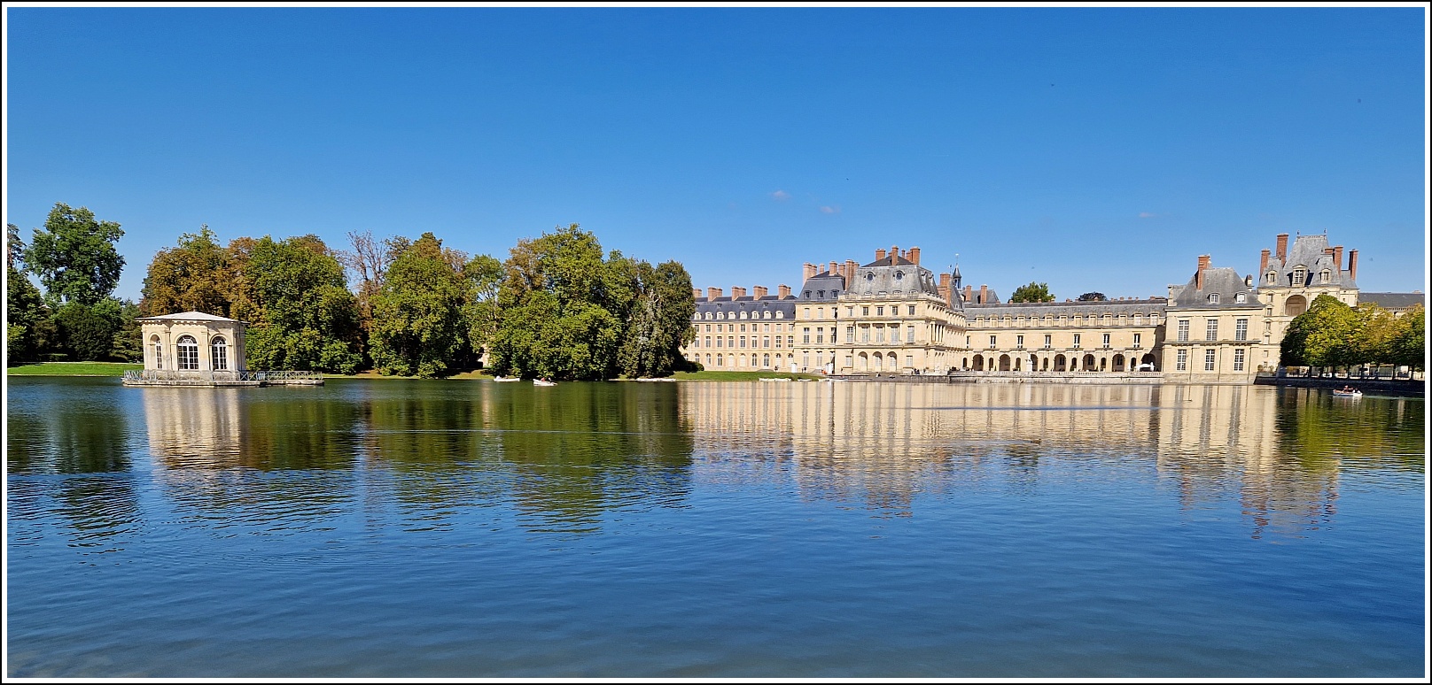 На машине вокруг Франции (2024)