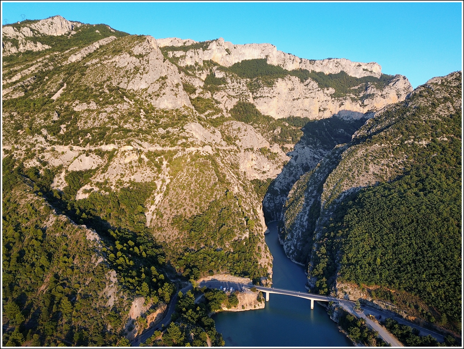 На машине вокруг Франции (2024)