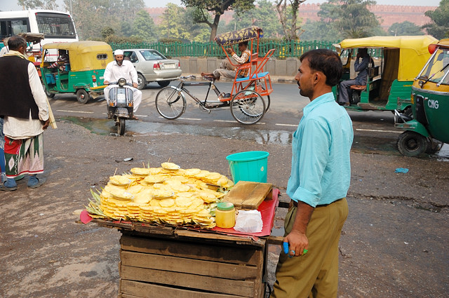 Гималайский индюк в бенгальско-цейлонском соусе по-мальдивски