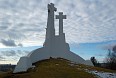 Католический монумент на горе ''Трех крестов''