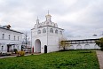 За стенами Покровского монастыря