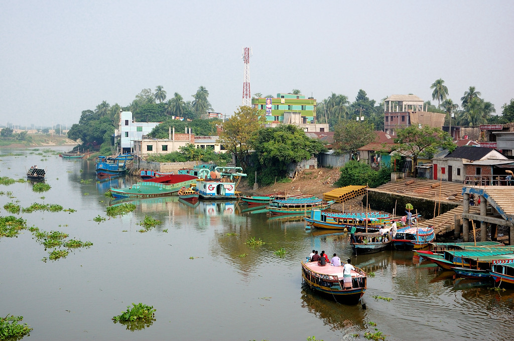 Bangladesh. Дакка Бангладеш. Бангладеш Дакка река. Дака город Бангладеш. Бангладеш и Бенгалия.