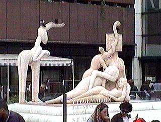 Форум центрального рынка - современная скульптура