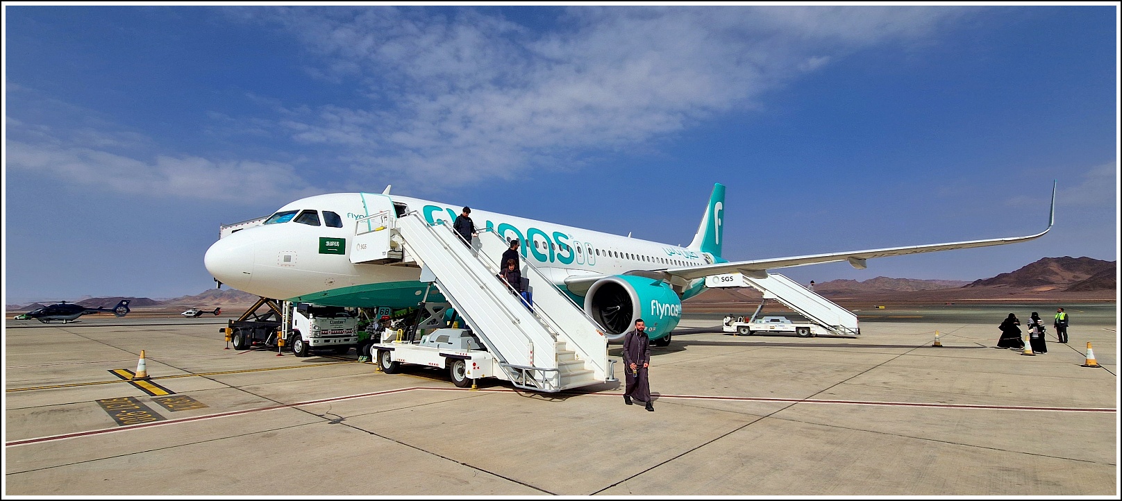 Саудовская Аравия - самолетом, поездом, машиной Саудовская Аравия - самолетом, поездом, машиной