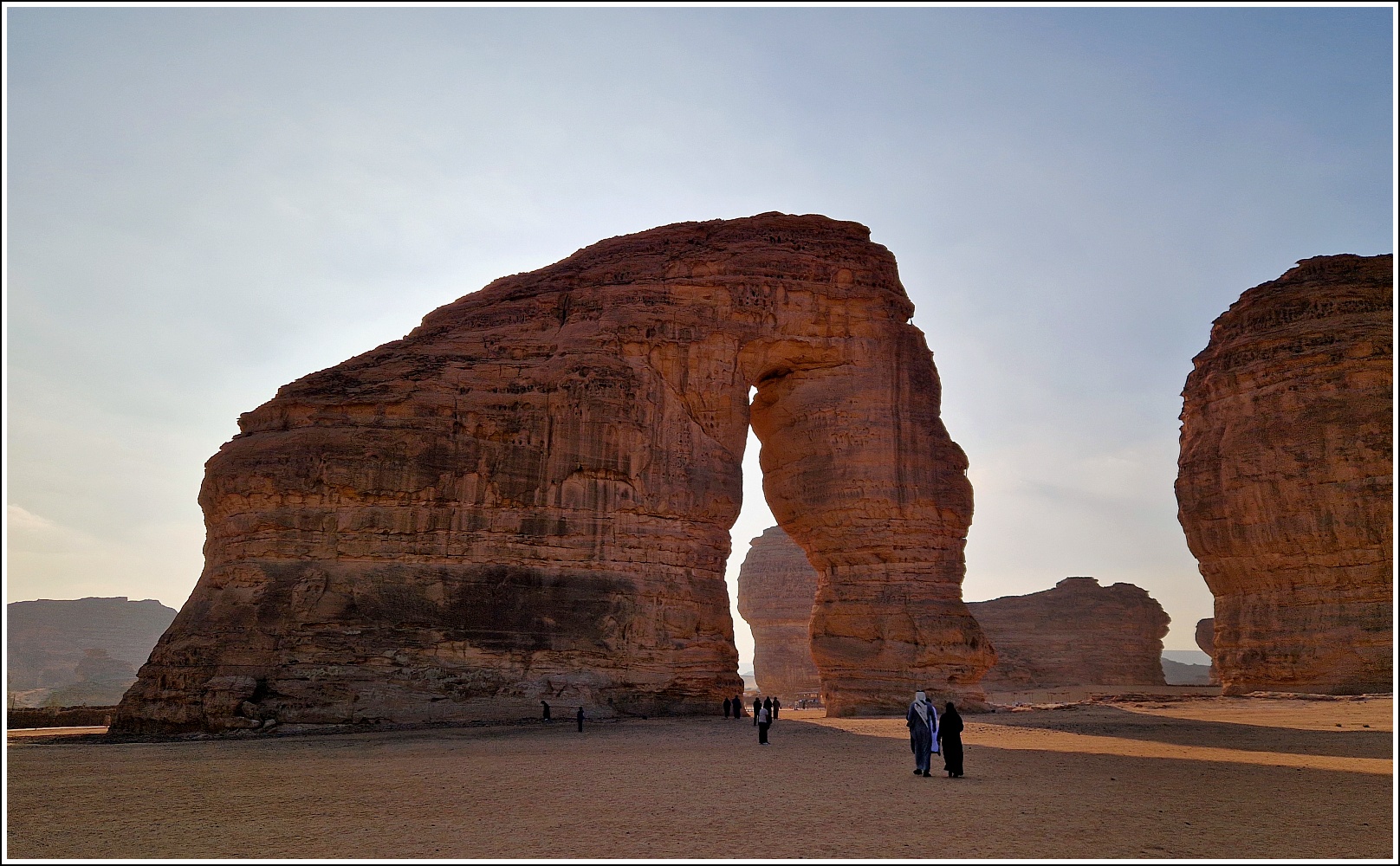 Саудовская Аравия - самолетом, поездом, машиной Саудовская Аравия - самолетом, поездом, машиной