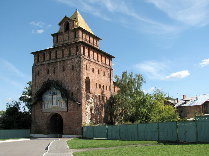 Пятницкая башня (ворота), 16-й век